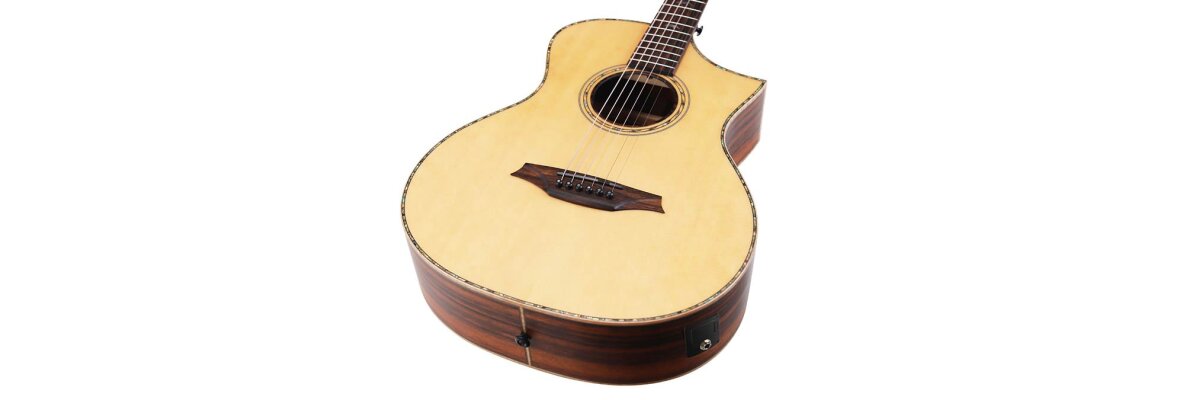 Bromo Gitarren aus Ost-Java Indonesien - 